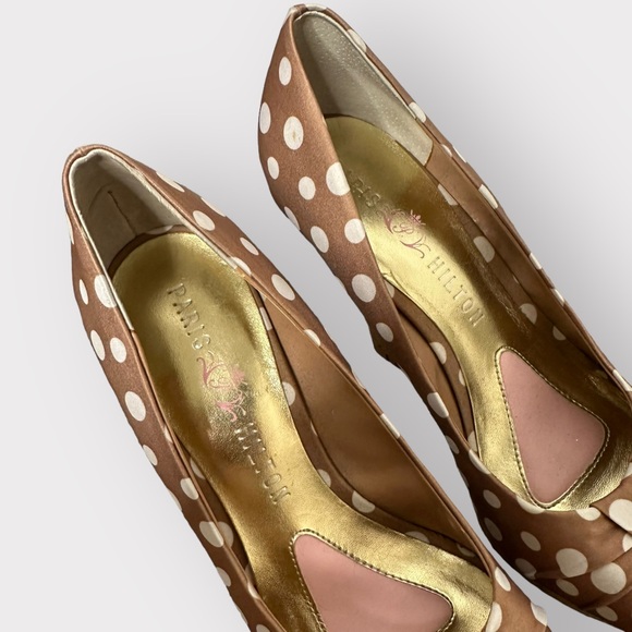 Paris Hilton Brown & White, Polka Dot, Retro, Bow, Wedges - Picture 6 of 7